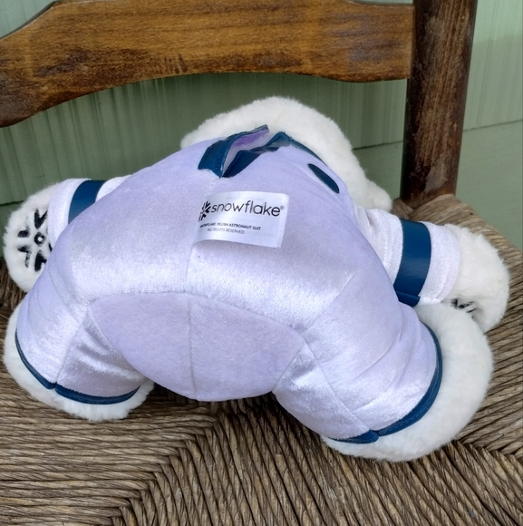 Snowflake Captain Polar Bear in White Astronaut Suit Sitting 8" stuffed animal - Picture 4 of 15